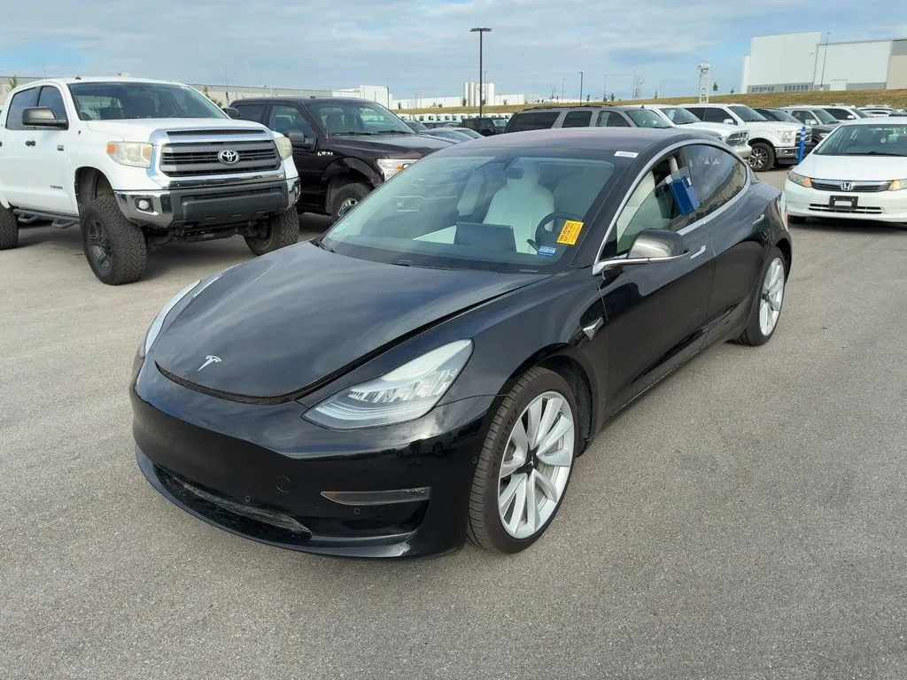 Black 2018 Tesla Model 3 Long Range for sale in Fishers, IN