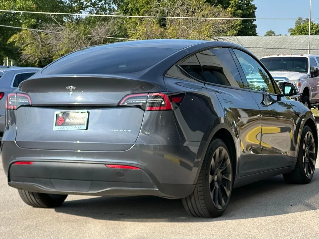2020 Tesla Model Y Performance photo 4