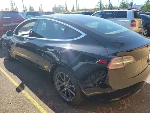 More photos of 2018 Tesla Model 3 Performance at AutoGiant USA Fishers, IN