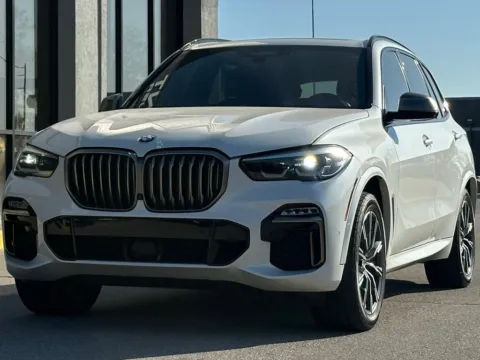 More photos of 2021 BMW X5 M50i at AutoGiant USA Fishers, IN