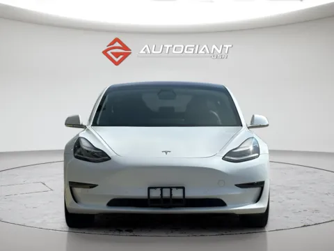 More photos of 2018 Tesla Model 3 Mid Range at AutoGiant USA Fishers, IN