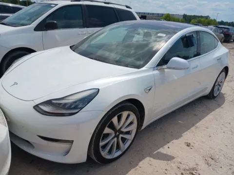 White 2018 Tesla Model 3 Mid Range for sale in Fishers, IN