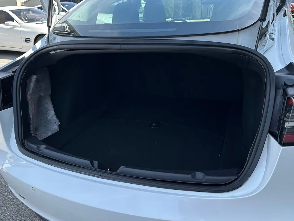 2018 Tesla Model 3 Mid Range photo 38