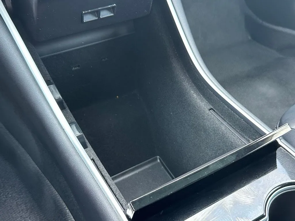 2018 Tesla Model 3 Mid Range photo 16