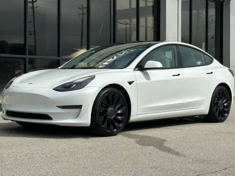More photos of 2022 Tesla Model 3 Performance at AutoGiant USA Fishers, IN