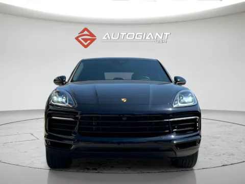 More photos of 2022 Porsche Cayenne E-Hybrid Coupe at AutoGiant USA Fishers, IN