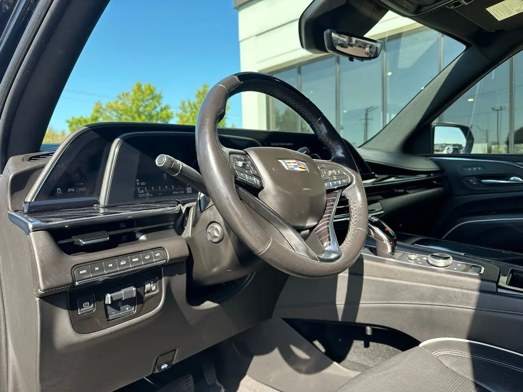 2021 Cadillac Escalade Sport photo 23