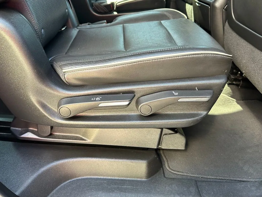 2021 Cadillac Escalade Sport photo 11