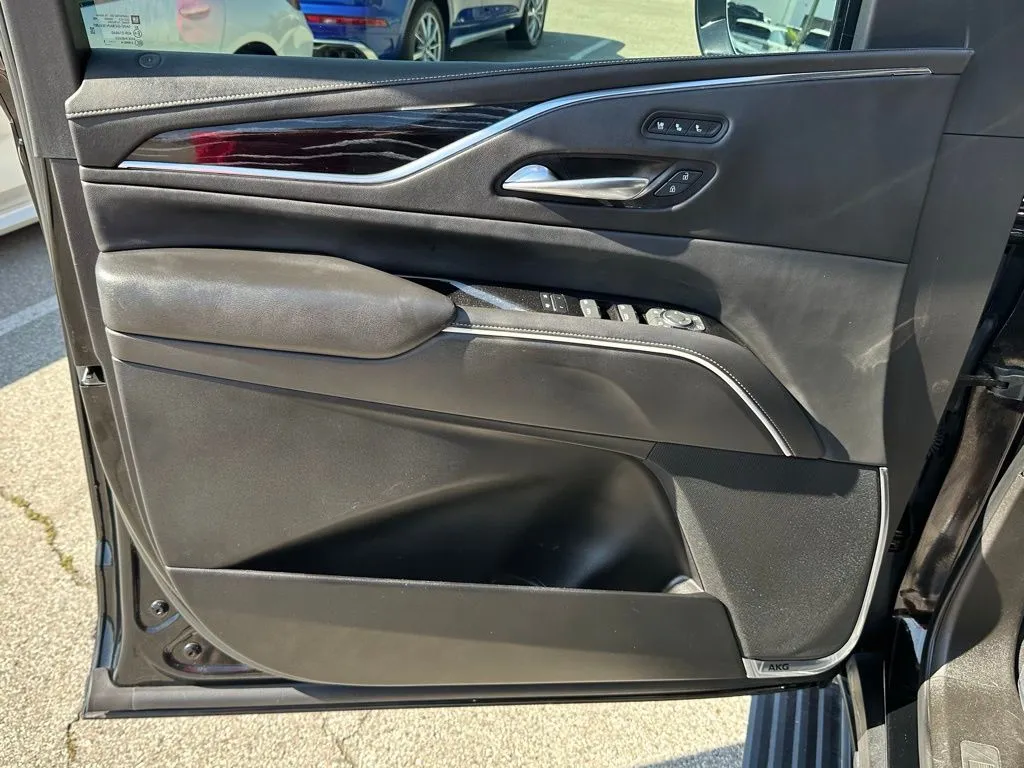 2021 Cadillac Escalade Sport photo 5