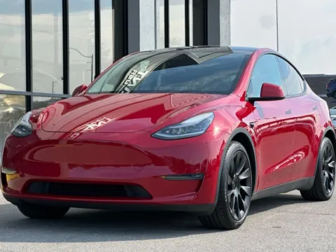 More photos of 2021 Tesla Model Y Long Range at AutoGiant USA Fishers, IN