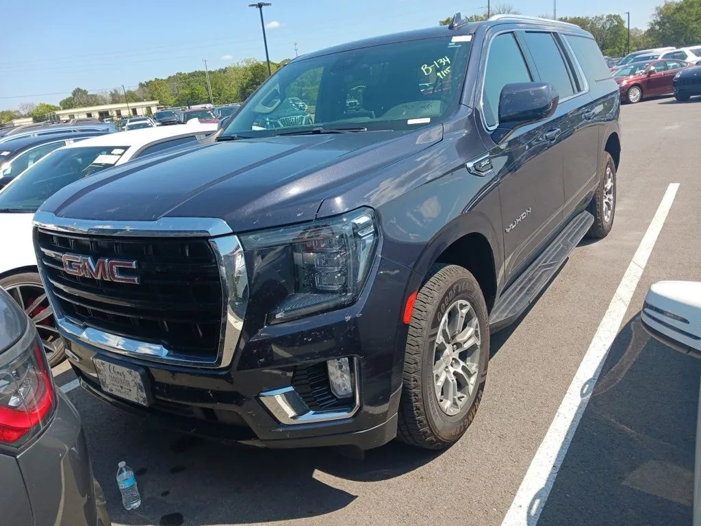 Black 2023 GMC Yukon XL SLE for sale in Fishers, IN