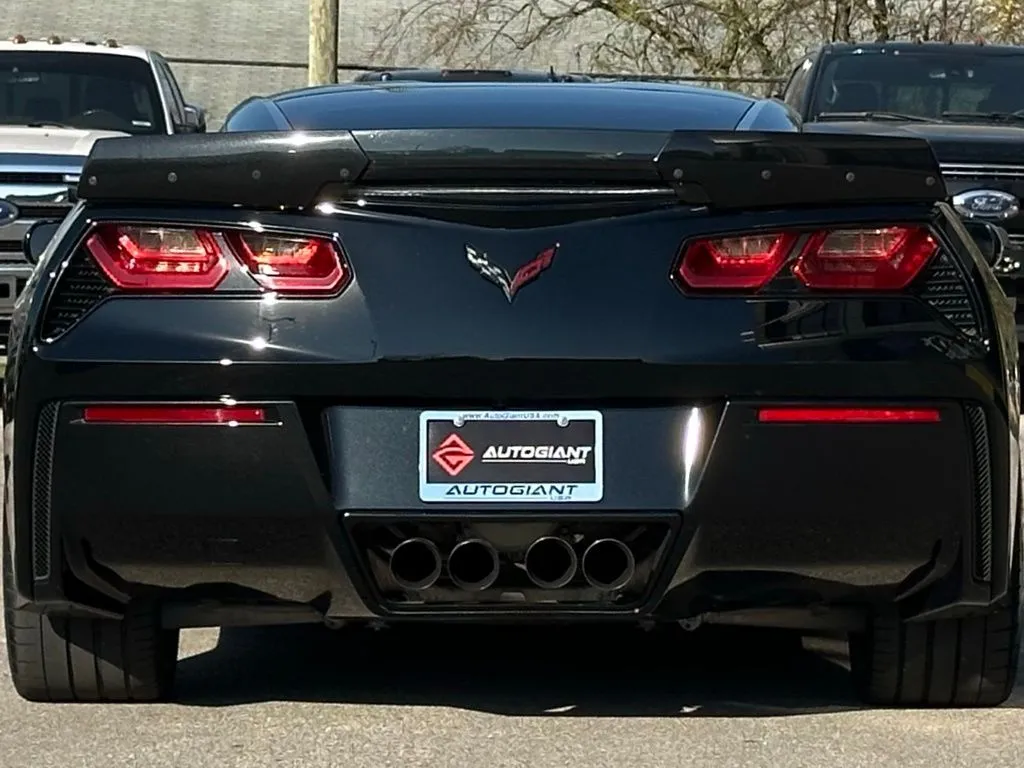 2019 Chevrolet Corvette Stingray 1LT photo 3