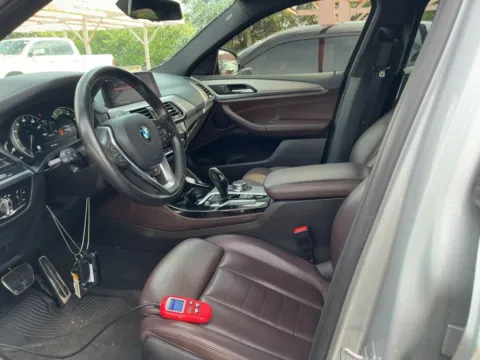 More photos of 2019 BMW X4 M40i at AutoGiant USA Fishers, IN