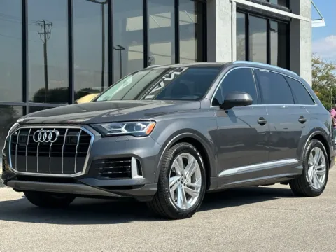 More photos of 2023 Audi Q7 55 Prestige at AutoGiant USA Fishers, IN
