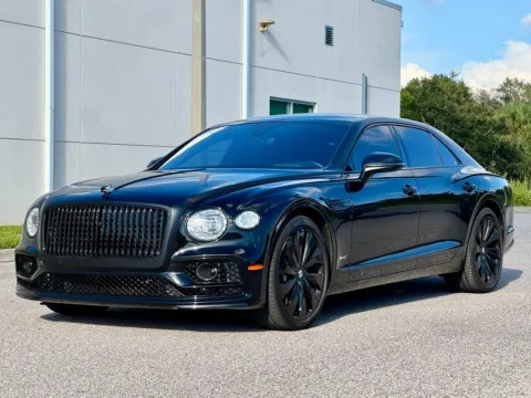 Photos of 2022 Bentley Flying Spur W12 for sale in Fishers, IN at AutoGiant USA Fishers