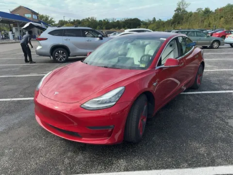 Red 2018 Tesla Model 3 Long Range for sale in Fishers, IN