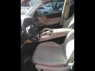 More photos of 2022 Mercedes-Benz GLE 350 at AutoGiant USA Fishers, IN
