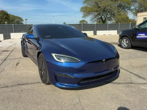 Photos of 2022 Tesla Model S for sale in Fishers, IN at AutoGiant USA Fishers