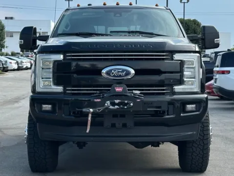 Photos of 2017 Ford F-350SD Lariat for sale in Fishers, IN at AutoGiant USA Fishers