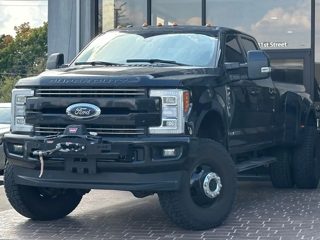 Black 2017 Ford F-350SD Lariat for sale in Fishers, IN