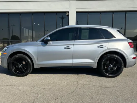 More photos of 2018 Audi Q5 2.0T Premium at AutoGiant USA Fishers, IN