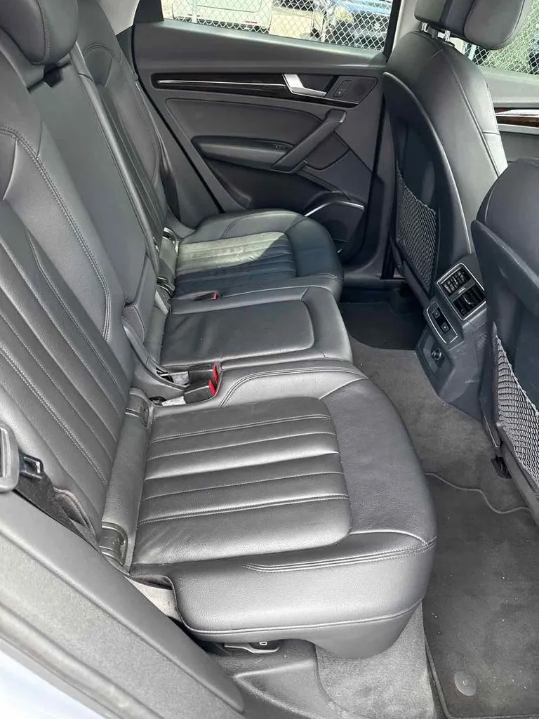 2018 Audi Q5 2.0T Premium photo 4