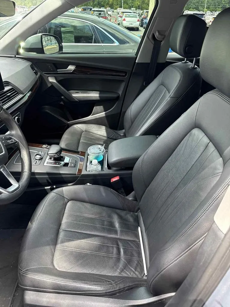 2018 Audi Q5 2.0T Premium photo 3