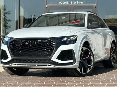 White 2020 Audi RS Q8 4.0T for sale in Fishers, IN