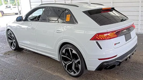 Photos of 2020 Audi RS Q8 4.0T for sale in Fishers, IN at AutoGiant USA Fishers