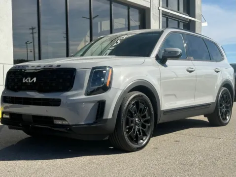 More photos of 2022 Kia Telluride SX at AutoGiant USA Fishers, IN