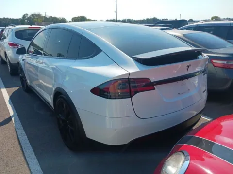 More photos of 2018 Tesla Model X P100D at AutoGiant USA Fishers, IN