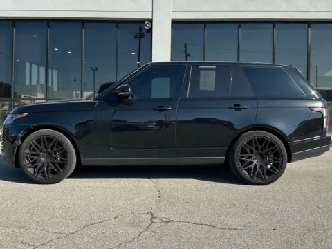 More photos of 2019 Land Rover Range Rover 3.0L V6 Supercharged HSE at AutoGiant USA Fishers, IN
