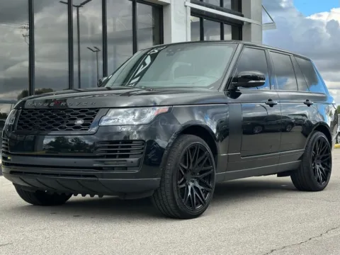 More photos of 2019 Land Rover Range Rover 3.0L V6 Supercharged HSE at AutoGiant USA Fishers, IN