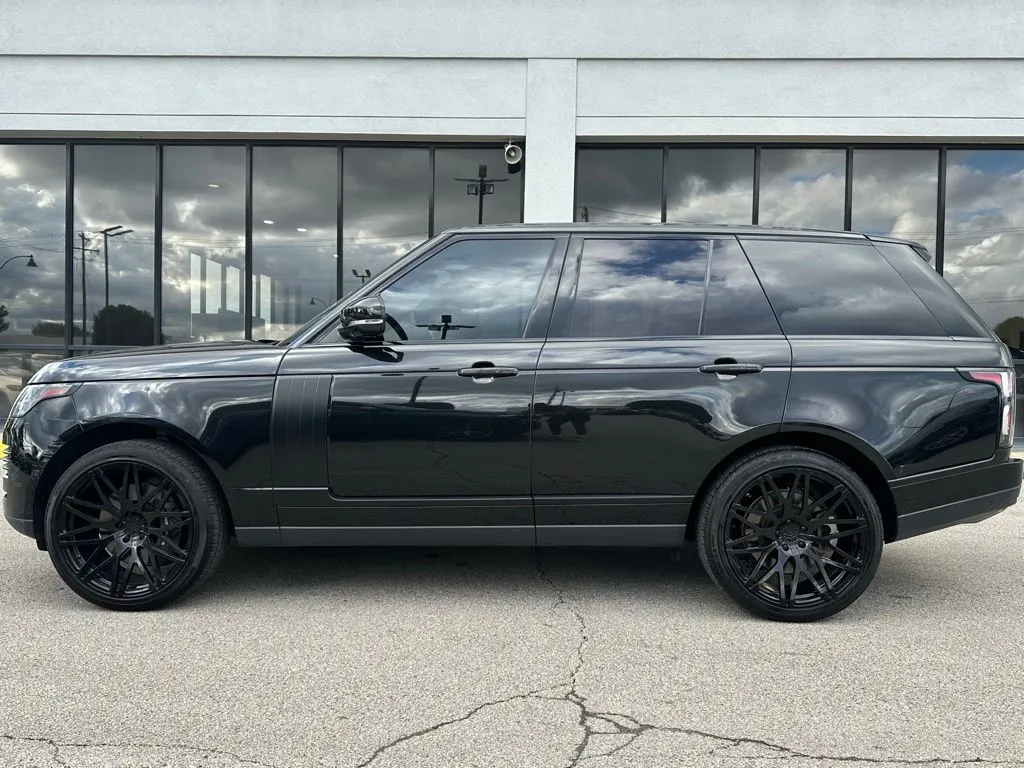 2019 Land Rover Range Rover SuperCharged HSE photo 2