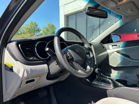 Photos of 2011 Kia Optima EX for sale in Fishers, IN at AutoGiant USA Fishers