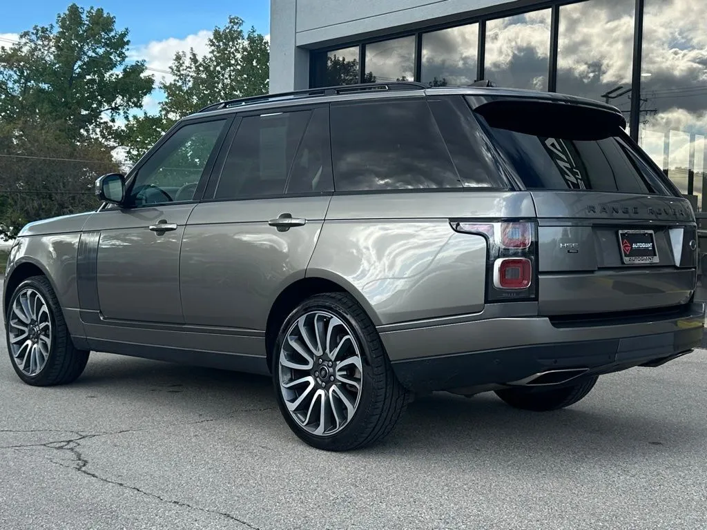 2020 Land Rover Range Rover HSE photo 3