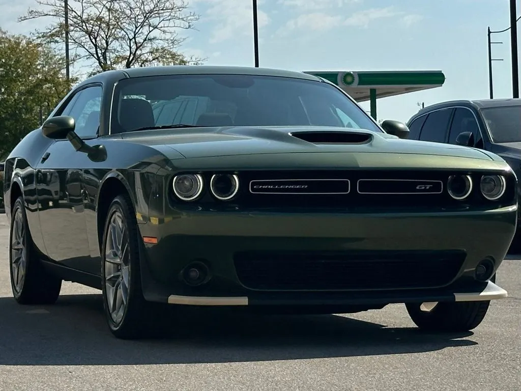 2022 Dodge Challenger GT photo 2