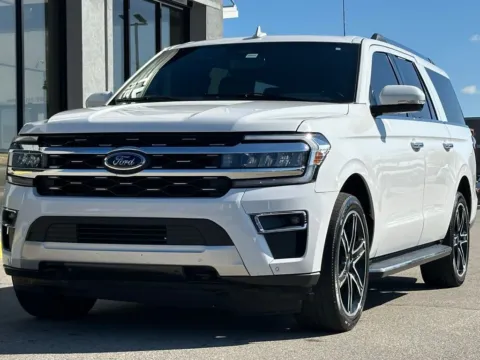 More photos of 2022 Ford Expedition Max Limited at AutoGiant USA Fishers, IN