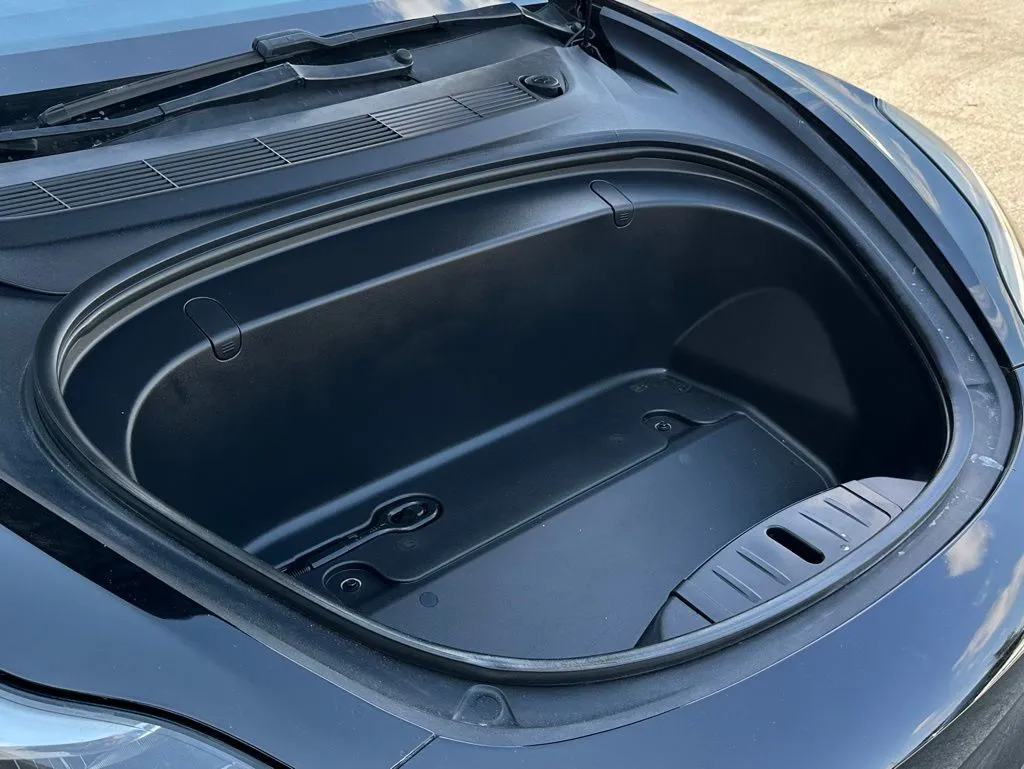 2019 Tesla Model 3 Performance photo 37