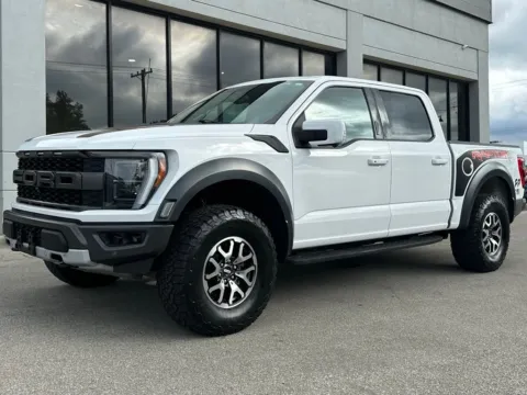 More photos of 2021 Ford F-150 Raptor at AutoGiant USA Fishers, IN