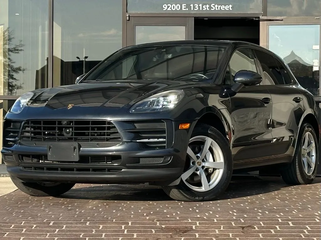 Black 2020 Porsche Macan for sale in Fishers, IN