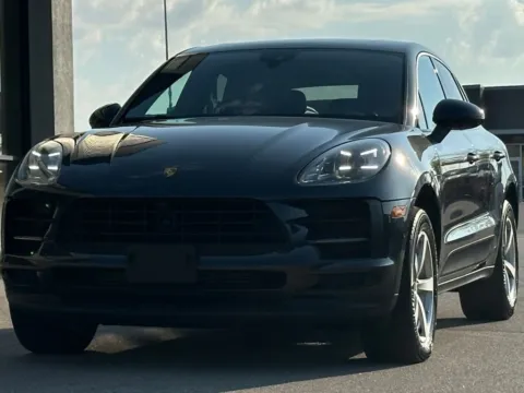 More photos of 2020 Porsche Macan at AutoGiant USA Fishers, IN