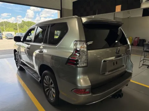 Photos of 2022 Lexus GX 460 Luxury for sale in Fishers, IN at AutoGiant USA Fishers