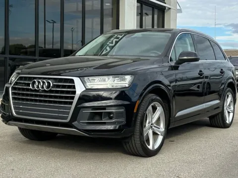 More photos of 2019 Audi Q7 55 Prestige at AutoGiant USA Fishers, IN