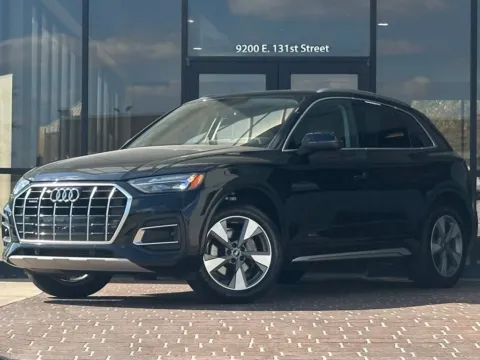 Black 2023 Audi Q5 40 Premium for sale in Fishers, IN