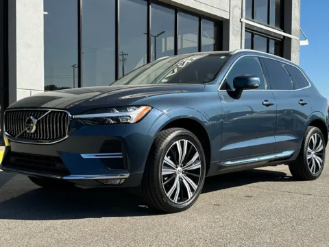 More photos of 2022 Volvo XC60 B5 Inscription at AutoGiant USA Fishers, IN
