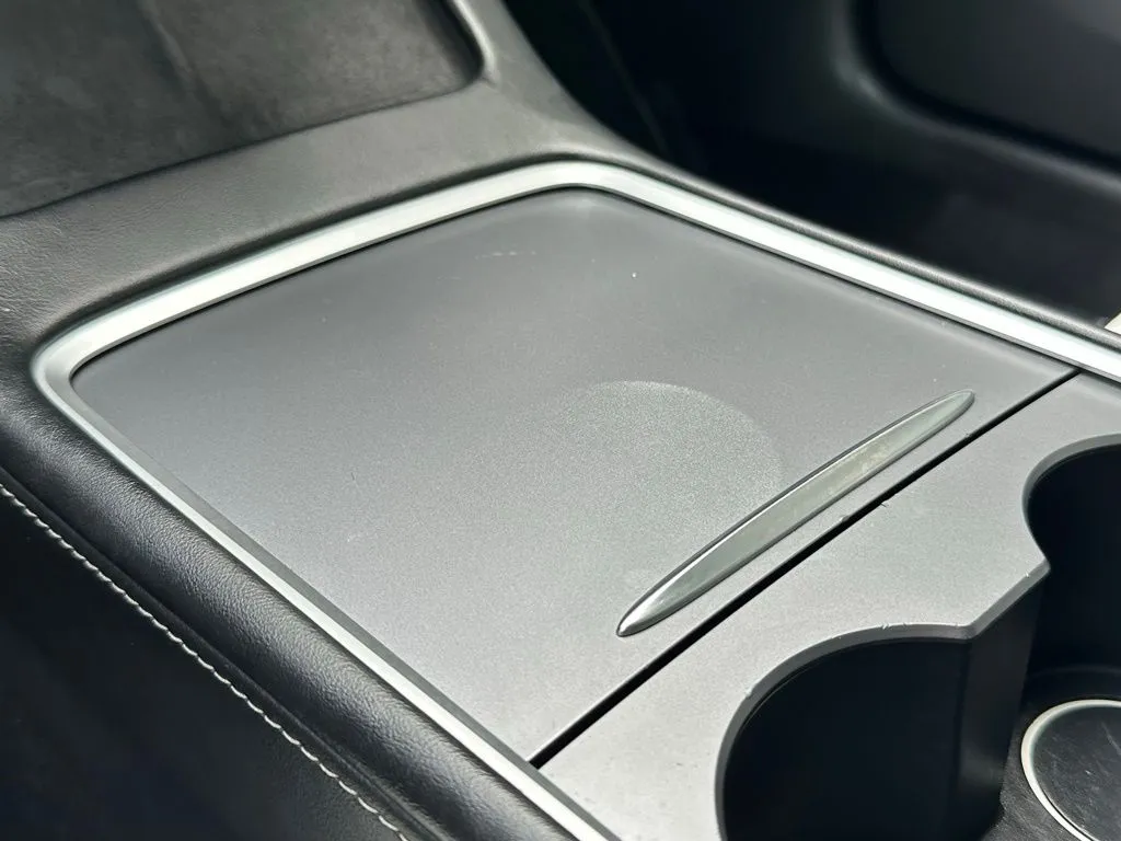 2022 Tesla Model 3 Performance photo 37