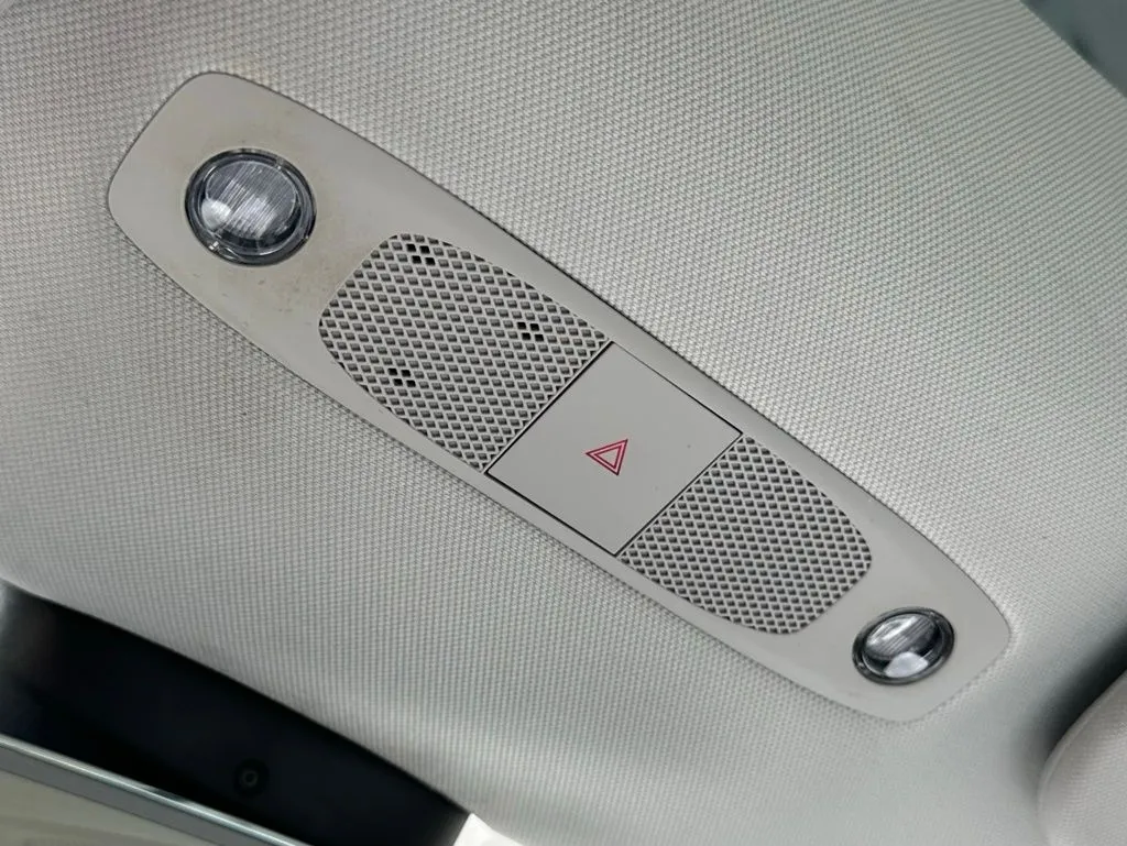 2022 Tesla Model 3 Performance photo 17