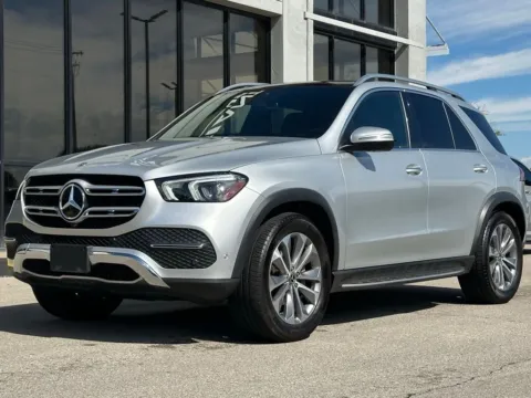 More photos of 2020 Mercedes-Benz GLE 350 at AutoGiant USA Fishers, IN