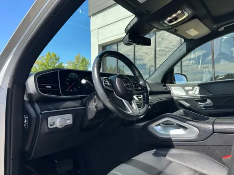Photos of 2020 Mercedes-Benz GLE 350 for sale in Fishers, IN at AutoGiant USA Fishers